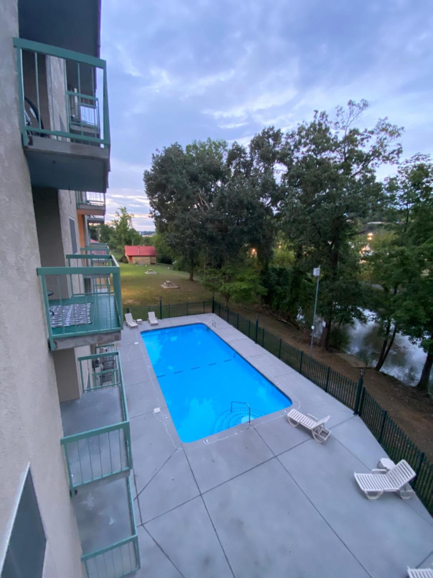 River Place Condos Riverside #309 1Bd 비둘기 포지 외부 사진